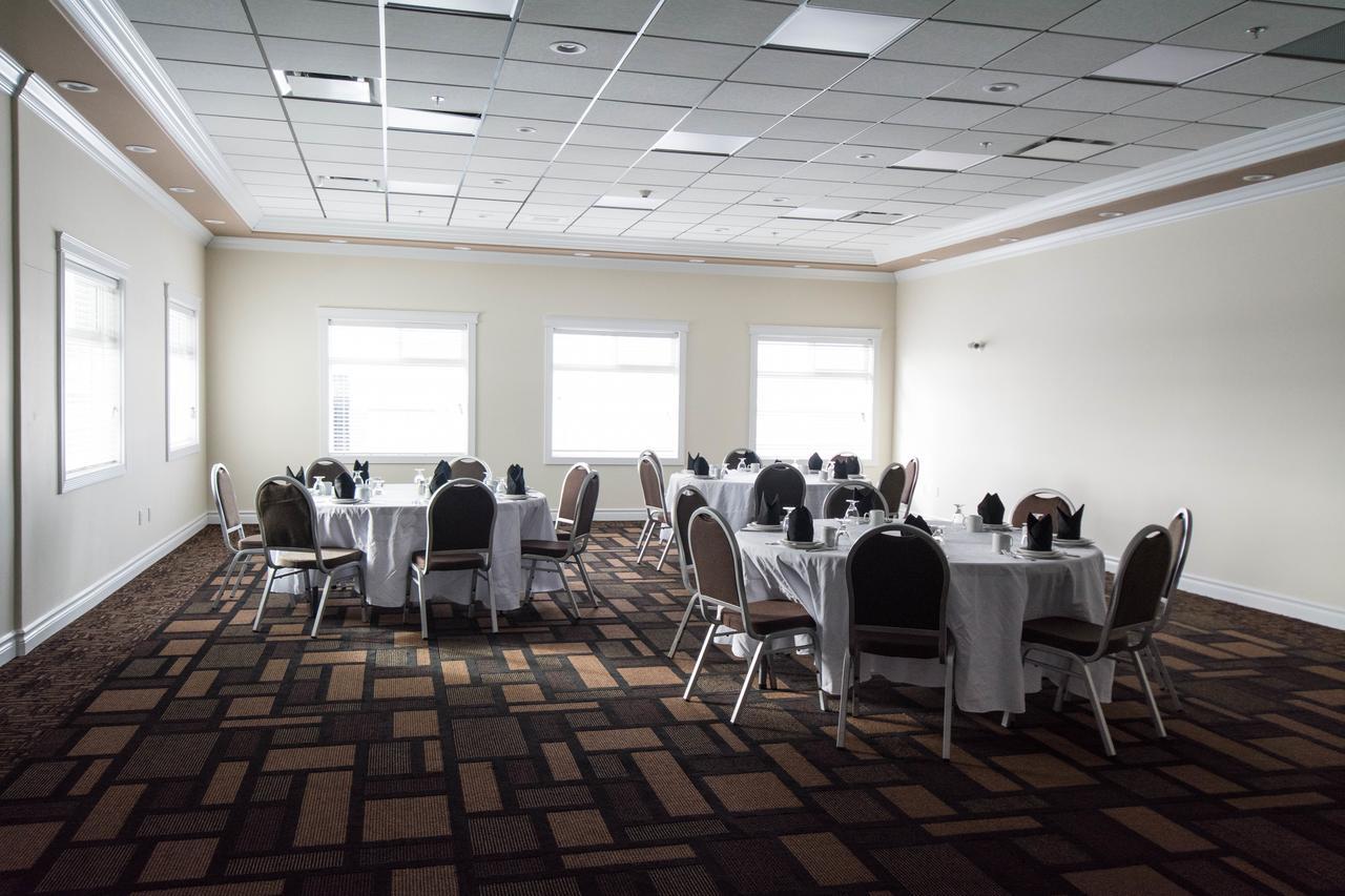 Nova Inn Manning Bagian luar foto