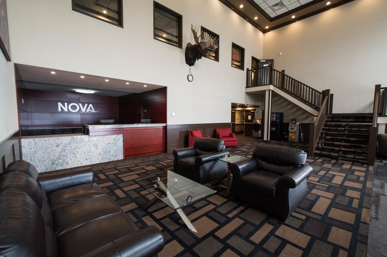 Nova Inn Manning Bagian luar foto